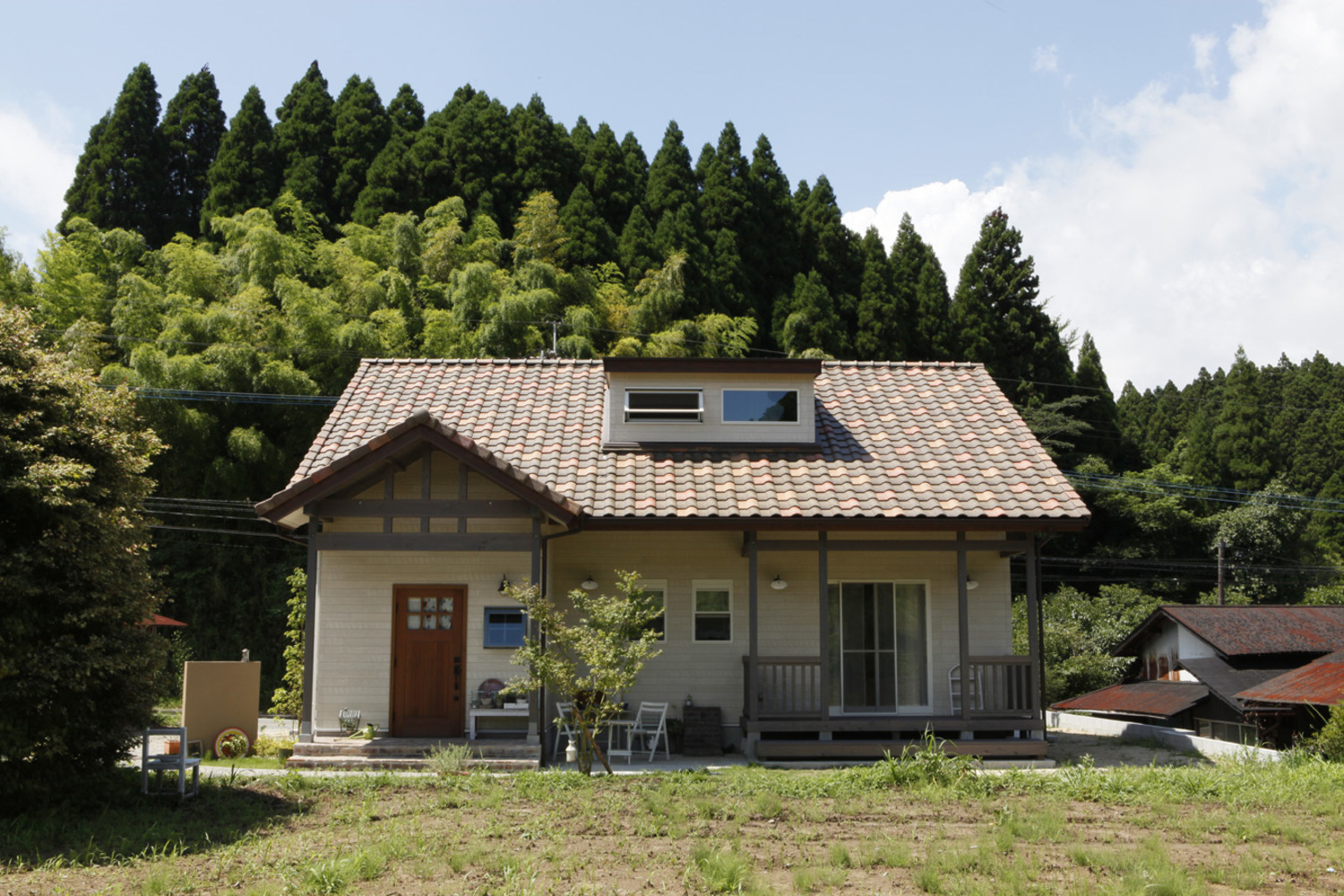 アンティーク家具に囲まれた素敵な住まい アトリエのあるお家 ゼストの写真集 倉敷市 注文住宅 工務店 アンティーク家具に囲まれた素敵な住まい アトリエのあるお家 ゼストの写真集 倉敷市 注文住宅 工務店